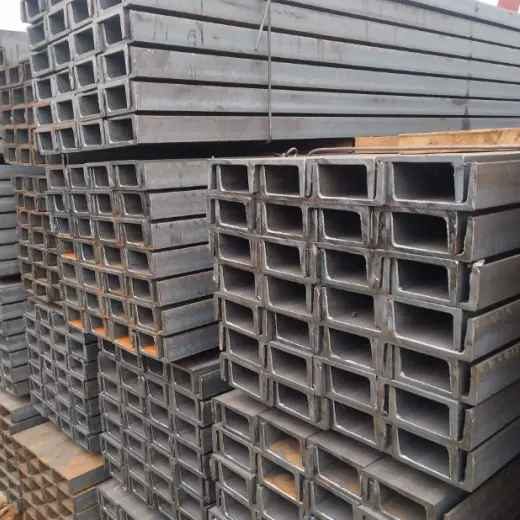 Arcarecci di canali in acciaio laminato a caldo per coperture