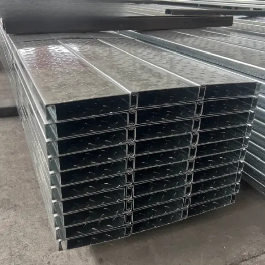 Pannelli prefabbricati per pavimenti in acciaio non colato