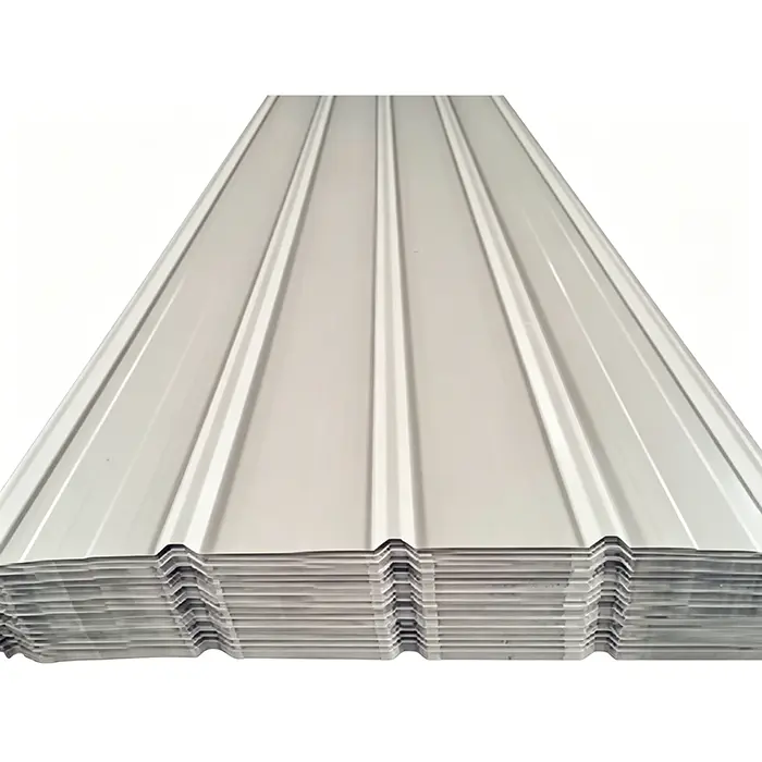 Pannelli prefabbricati per rivestimento di pareti in acciaio